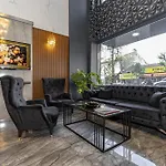 Loyal Otel 3*